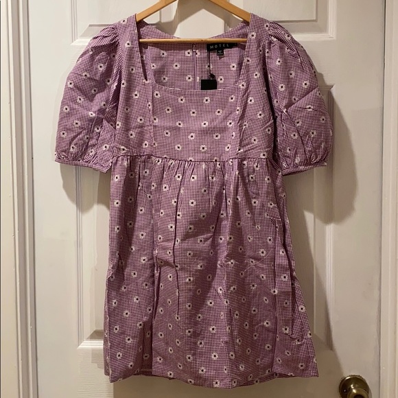 Dolls Kill Motel Lavender Daisy Field Wretta Mini Dress in Purple Ditsy Florals - Picture 2 of 9